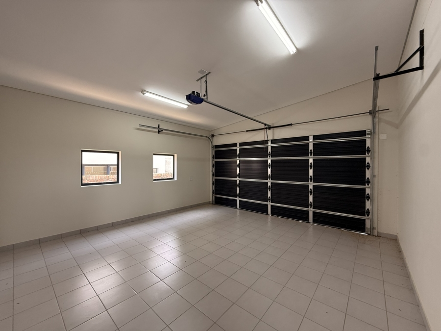 3 Bedroom Property for Sale in Helderzicht Eco Estate North West